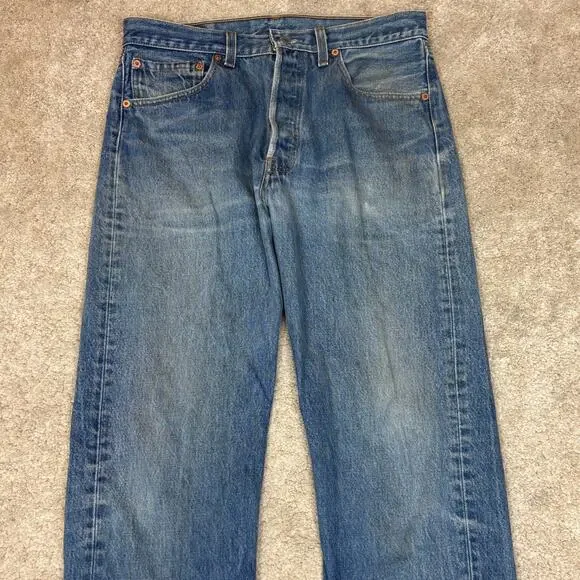 Vintage 90s Levi's 501xx Straight Leg Jeans 34x36 (32x33) Made in USA - Picture 4 of 14